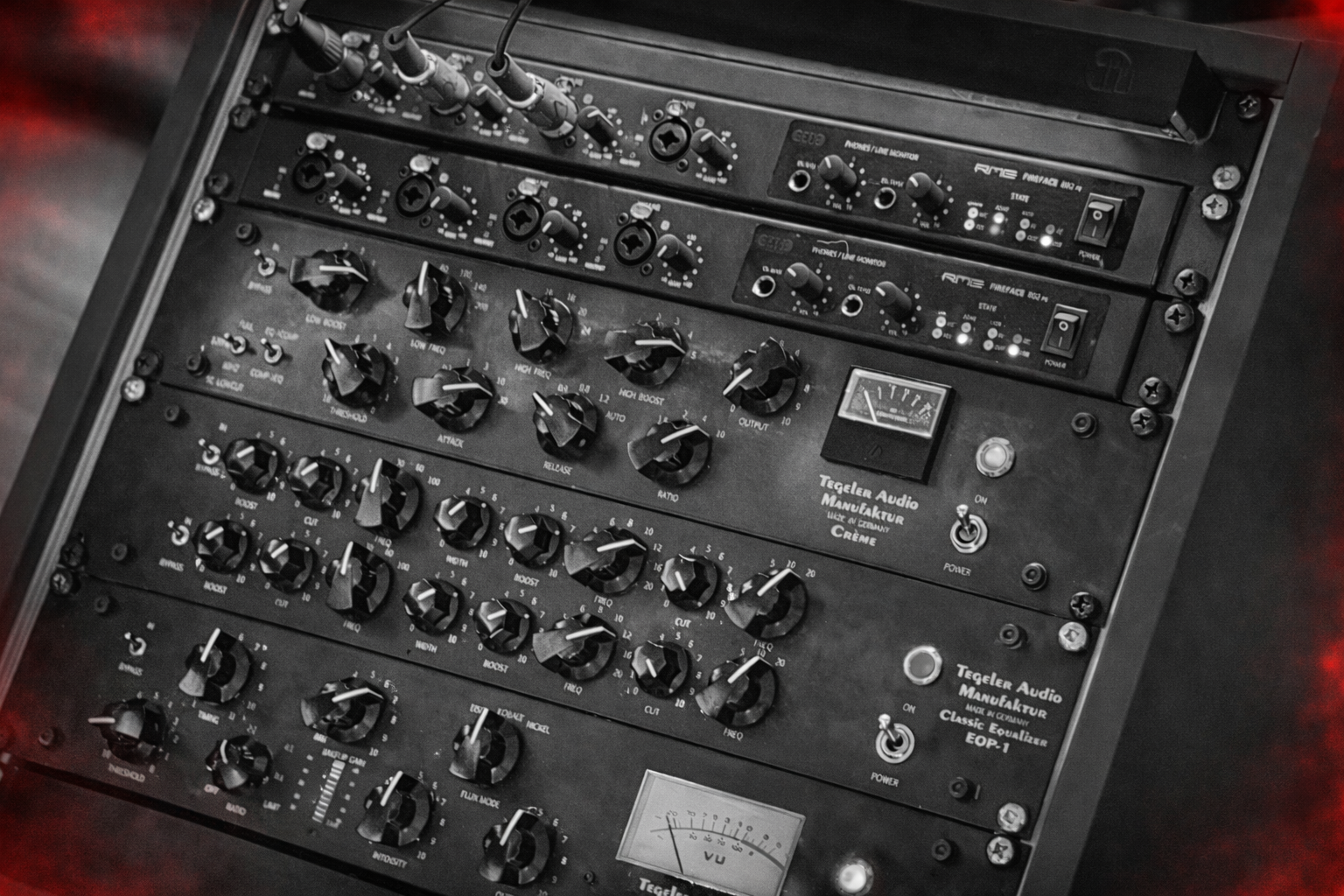 Palm Tree Audio studio — Tegeler outboard rack